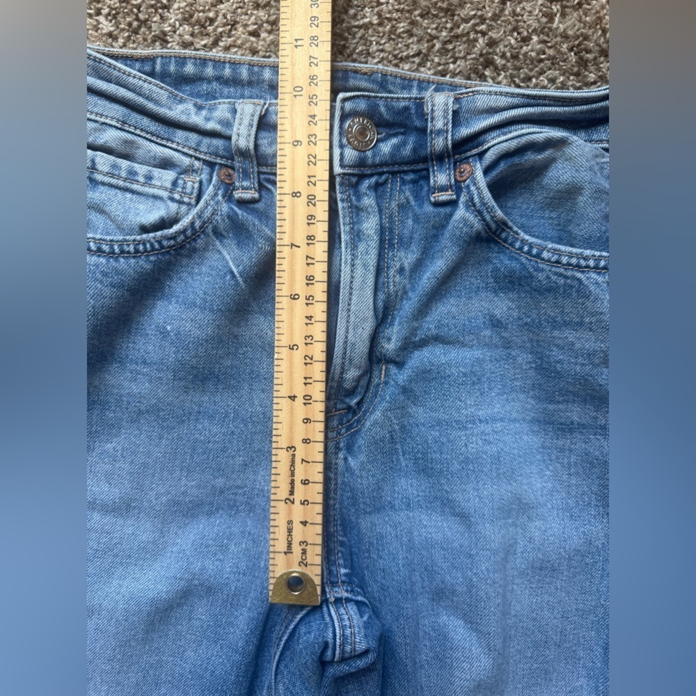 AEO Ripped Mom Jean - Picture 8 of 10